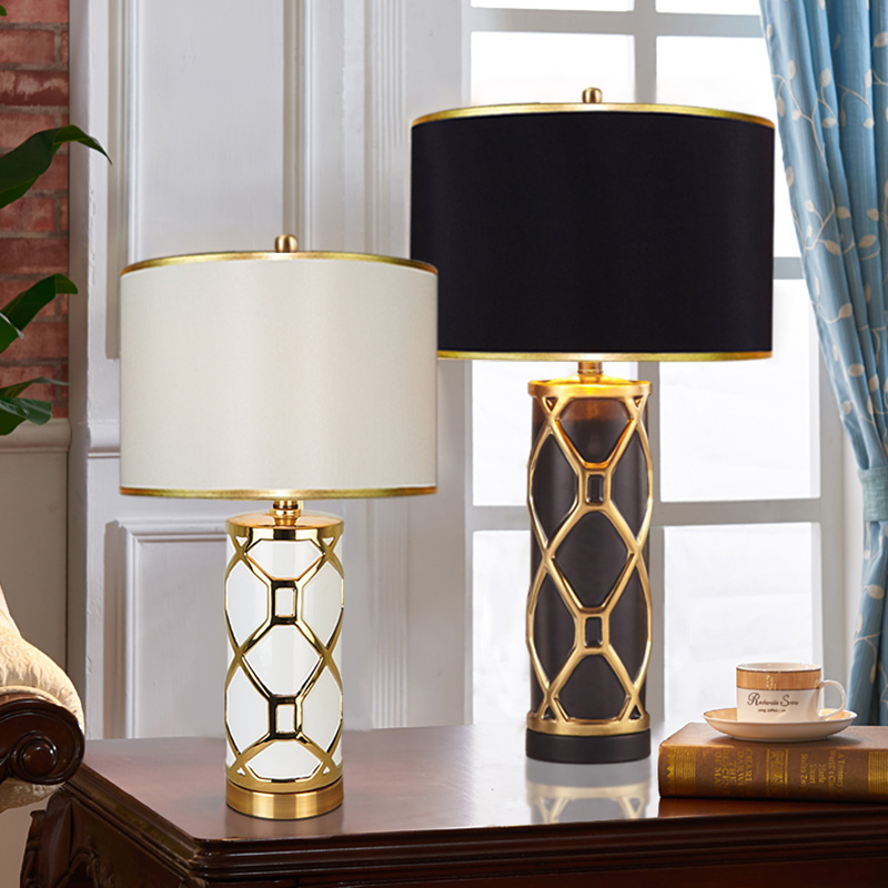 How to choose a living room table lamp?